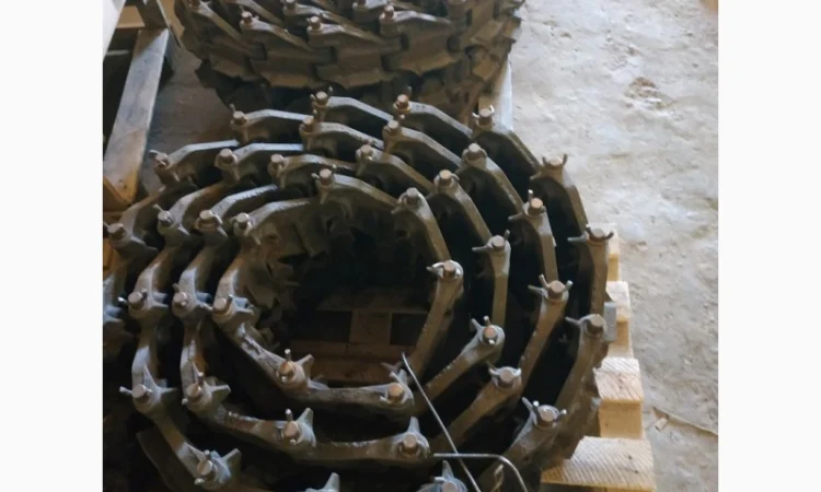 Комплект траков Т-150, ДТ-75, (Чебоксары, завод) - фото № 1