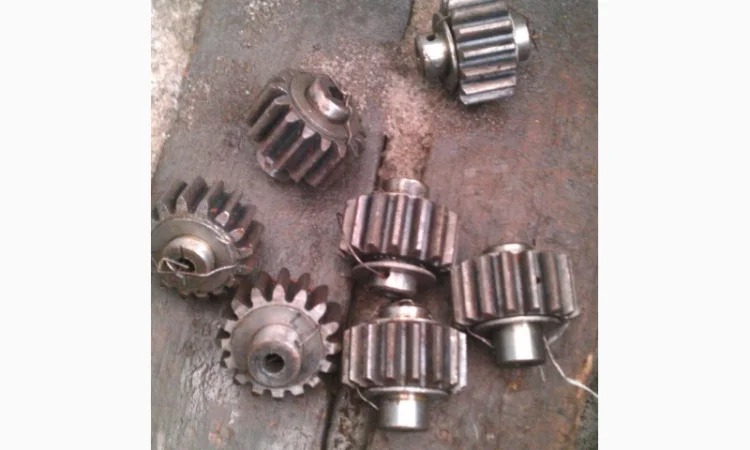 Сателлит ДТ-75 77.38.055Р в сборе - фото № 1