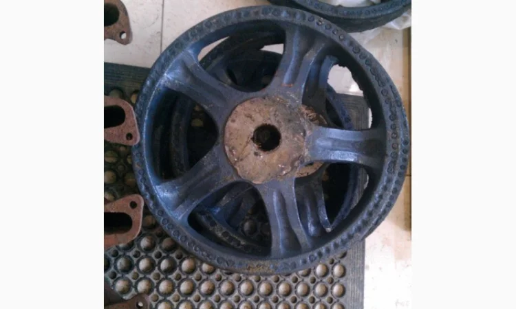 Каток каретки Т-150 - фото № 1