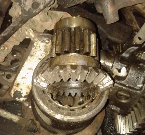 Вал ведущий 40-3502023 барабанных тормозов заднего моста трактора ЮМЗ 6 - фото № 3