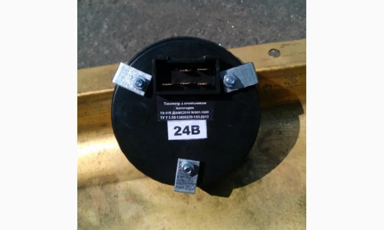 Тахометр ТСМ-1Я 24в - фото № 2