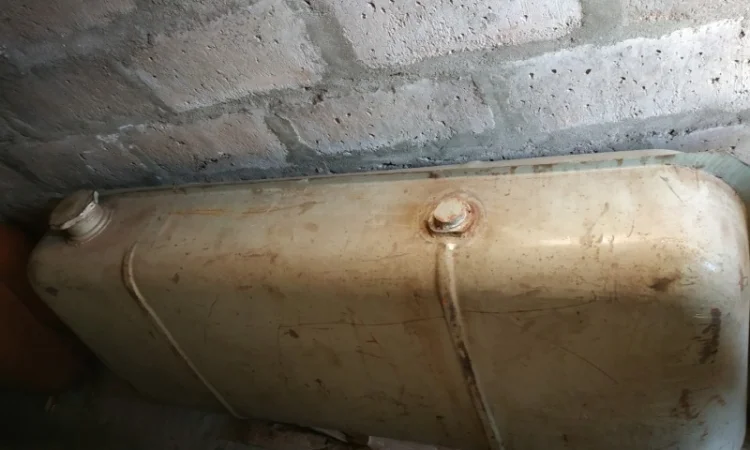 Топливный бак Т-150 - фото № 1