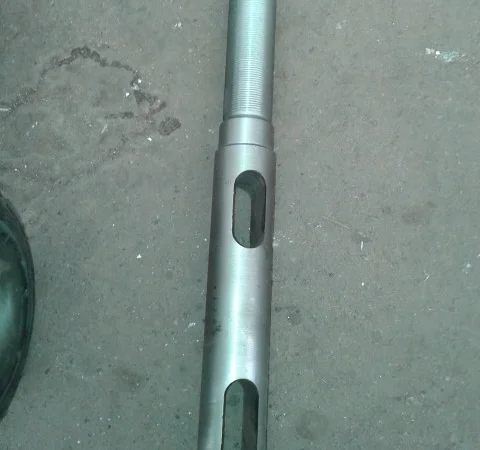 Винт 150.56.347 стяжной верхней тяги навески тракторов Т-150 - фото № 2