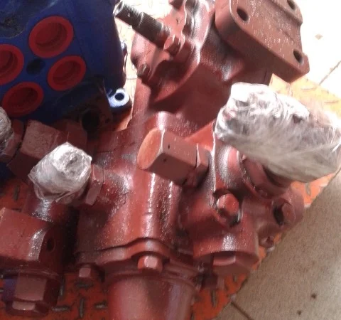 Гидроусилитель руля К-700 - фото № 1