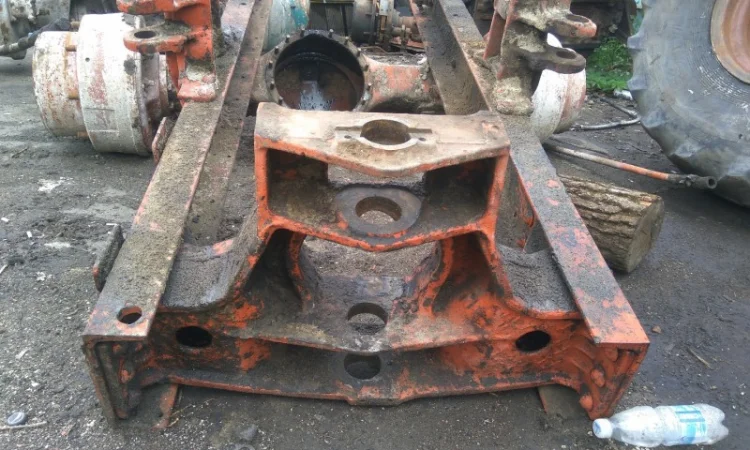 Рама передняя (задняя) Т-150к - фото № 1