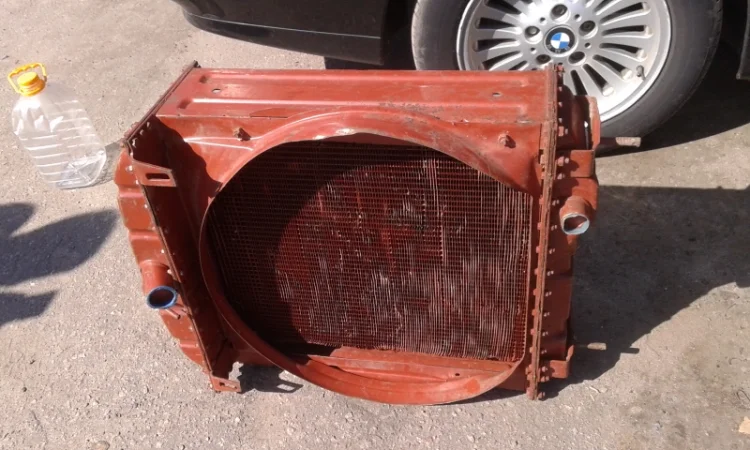 Сердцевина радиатора Т-150 (латунь СССР) - фото № 1