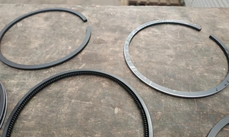 Кольца маслосъёмные ЮМЗ (Чехословакия) - фото № 4