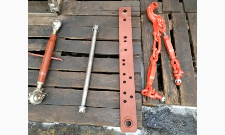 Вал нижний навески ЮМЗ завод в сборе - фото № 3