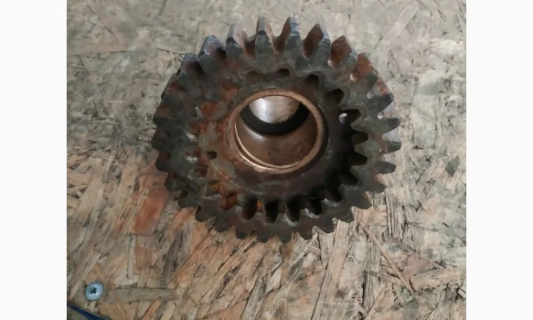 Шестерня второй ступени редуктора МТЗ (50-1701198) СССР - фото № 1