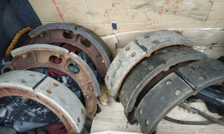 Тормозная колодка Т-150, ХТЗ (Завод) - фото № 2