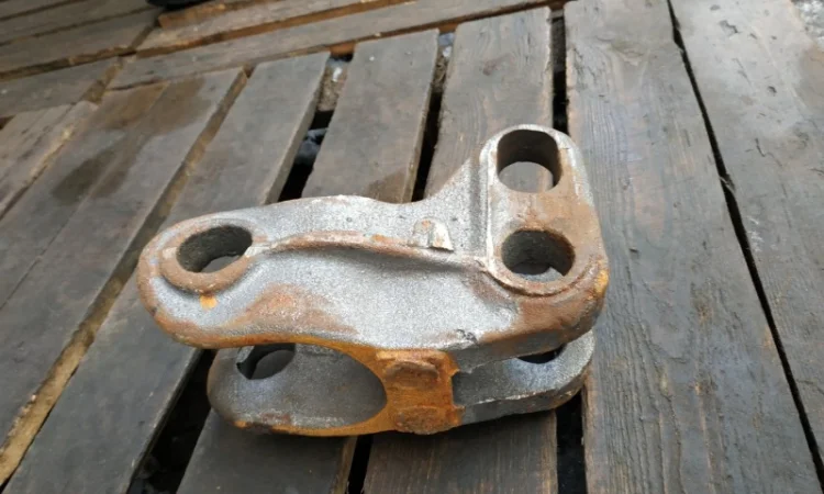 Скоба упряжная навески ЮМЗ завод - фото № 1