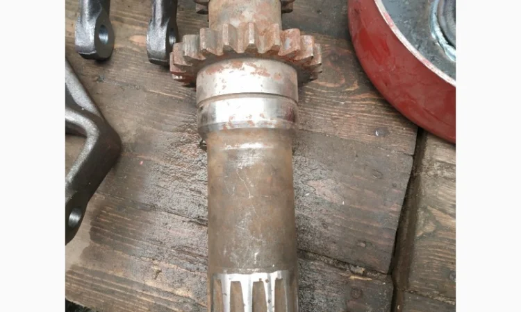 Вал привода ВОМ Z=22/14 ведущий ЮМЗ 75-1604026-А - фото № 3