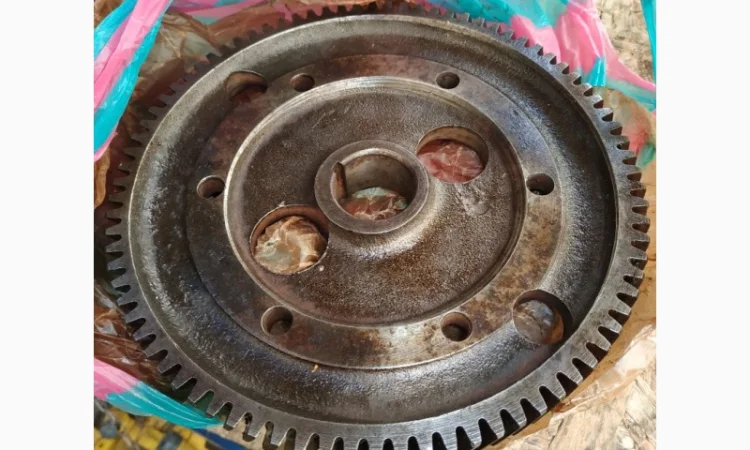 Шестерня распредвала ЯМЗ-238 84z большая - фото № 3