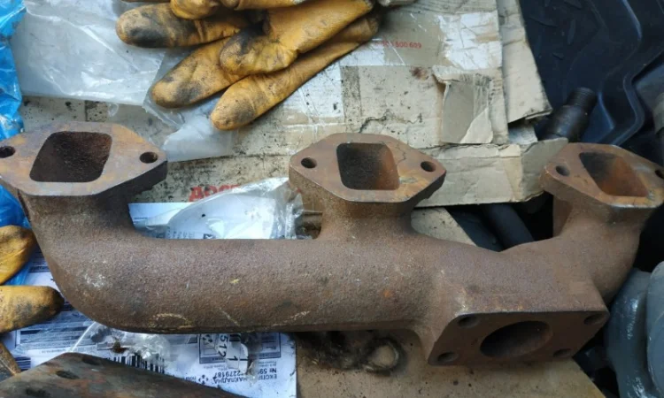 Коллектор выпускной Т-150, Нива, ЮМЗ, ДТ-75 - фото № 3