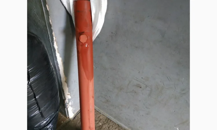 Цилиндр отвала Т-150, ДТ-75 (завод) - фото № 1