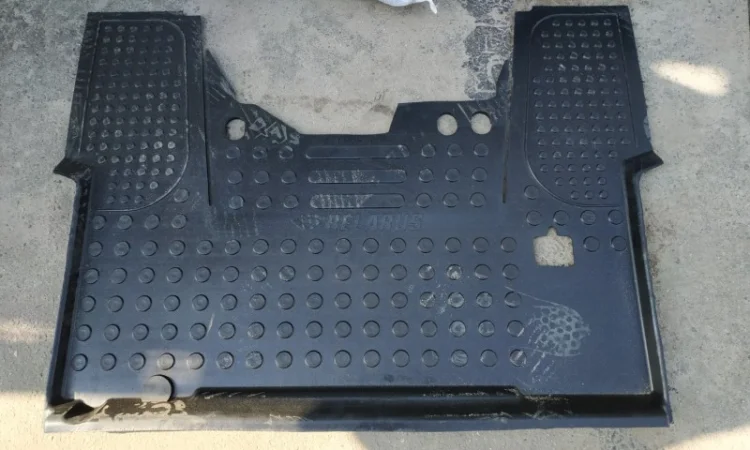 Коврик кабины МТЗ - фото № 1