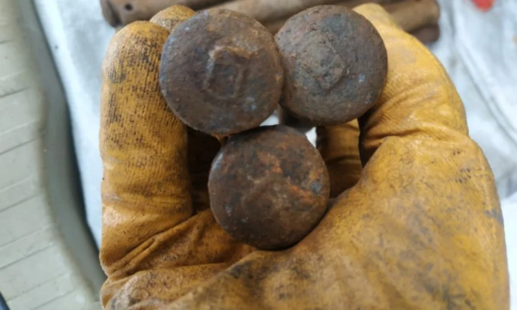 Палец трака Т-70 (широкая гусеница СССР) - фото № 1