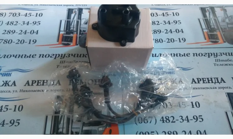 Трамблёра и комплект проводов высокого напряжения двигатель Тойота Toyota Тоёта 5К - фото № 1