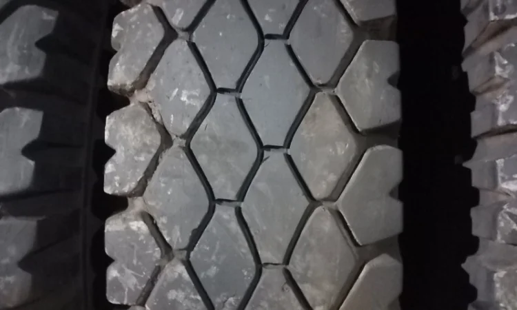 Бу шина 280-508 (10.00-20) ромб на камаз, Зил (Кама, Белшина, Росава) - фото № 10