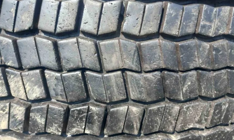 Б-у резина 315/80/22, 5, 315/80р22.5, 315*80*22.5, 315х80х22.5, R22/5 Белшина - фото № 4