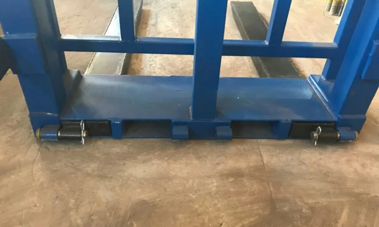 Вила для поднятия Евро-поддонов на трактор Т-40, ЮМЗ, МТЗ - фото № 4