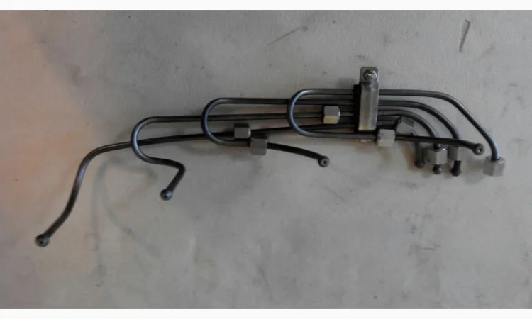 Трубки Тнвд на двигатель 712 / Авиа А31 - фото № 1