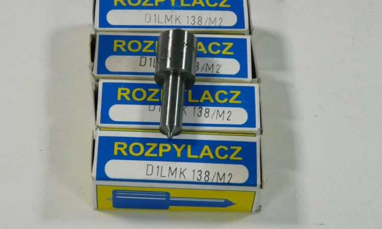 D1LMK140/4, D1LMK138/М1 Распылитель на двигатель Sw-680 - фото № 1