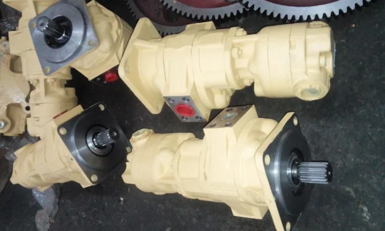 P-37 Насос типа Р2С2110/1613С5В26С23А на погрузчик Сталева Воля Л-34 - фото № 1