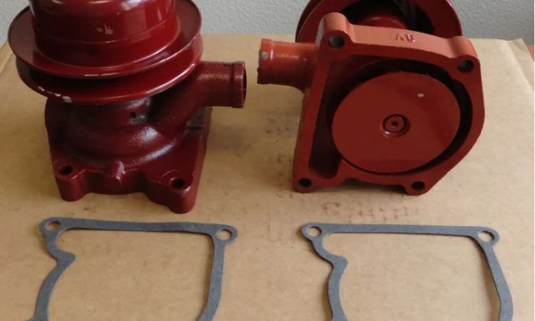 Водяная помпа на погрузчик UN-053, UNC-60 - фото № 1