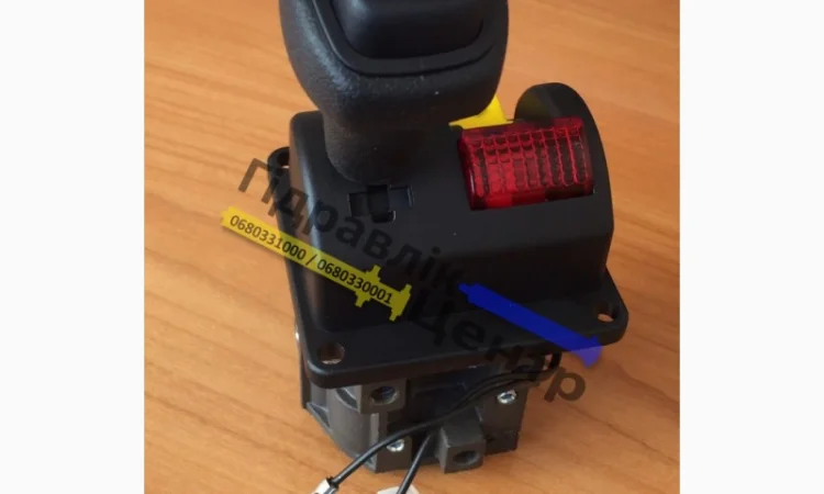 Пульт, Кран, джойстик, для управління гідравлікою. Для підйому кузова причепа - фото № 4