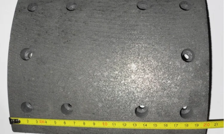 1990803, 1990818100016476, AS506920, AS506910, RW21221S71, 65204700A8 Накладки тормозные - фото № 1