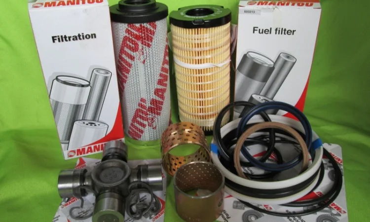 Запчасти Manitou - фото № 1