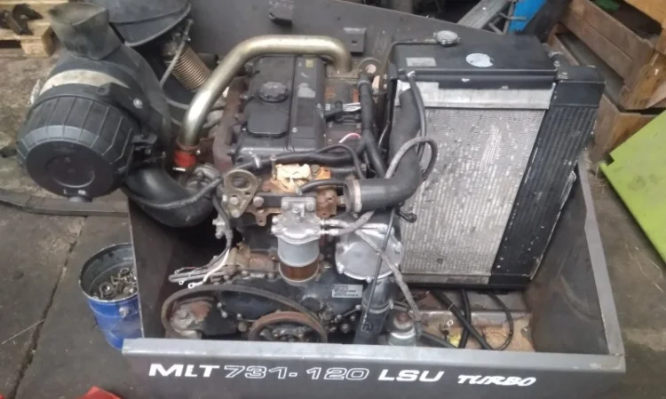 Двигатель к телескопическим погрузчикам Manitou, б/у - фото № 1