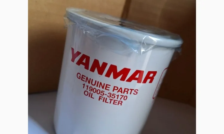 Oригинальный масляный фильтр Yanmar 119005-35170 - фото № 1