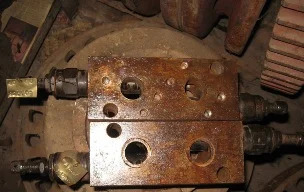 Гидроклапан предохранительный 520.16.10 А (У 462.817.1) в клапанных коробках - фото № 1