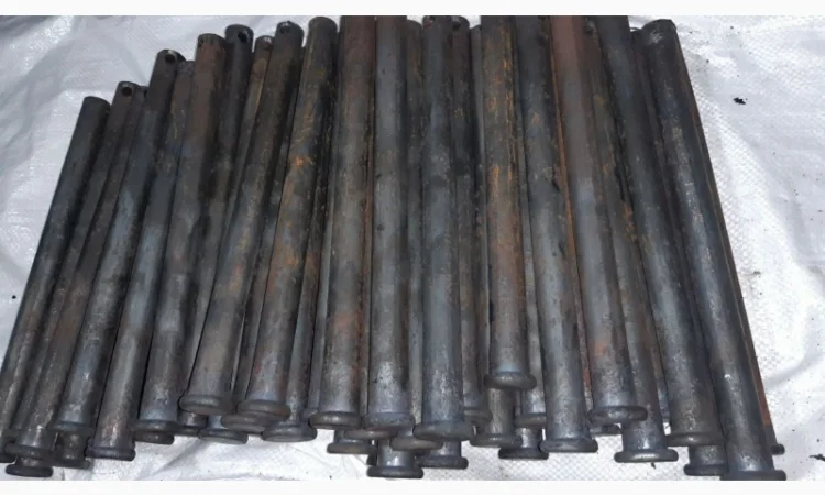 Палец пальці гусеницы трактора Т-70 широкий - фото № 1