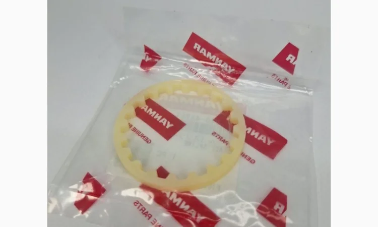 Сальник Yanmar 194640-44261 - фото № 1