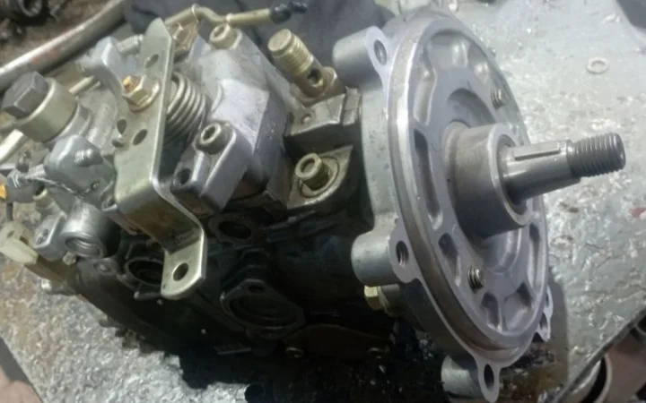 Топливный насос тнвд дизельного двигателя тоета 11z, 14z - фото № 2