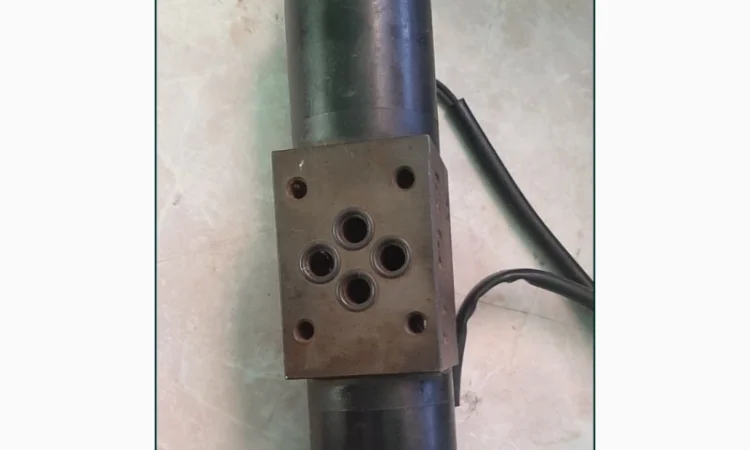 Электрический гидрораспределитель Nachi Japan - фото № 3