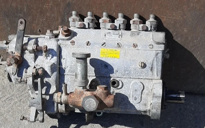 Топливный насос тнвд дизельного двигателя тоета 2H - фото № 1