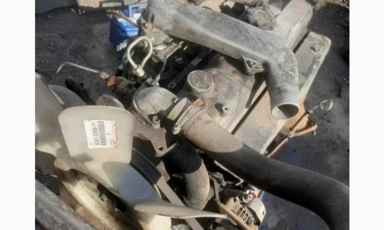 Дизельный двигатель к вилочным погрузчикам тоета, Toyota 2J - фото № 4