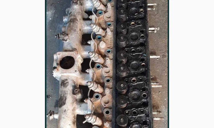 Головка блока двигателя тоета погрузчик 2H - фото № 1