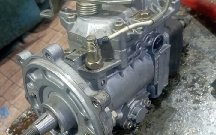 Топливный насос тнвд двигателя тоета Toyota 1DZ - фото № 1