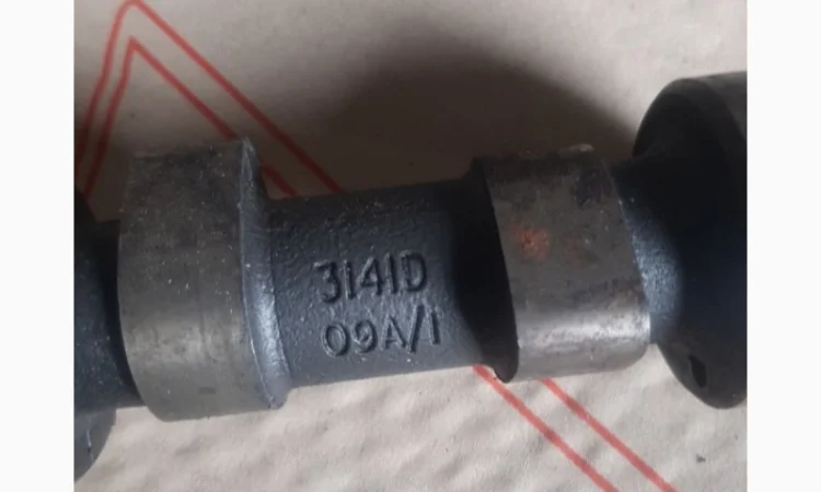 Распредвал двигателя перкинс, Perkins 700 series - фото № 3