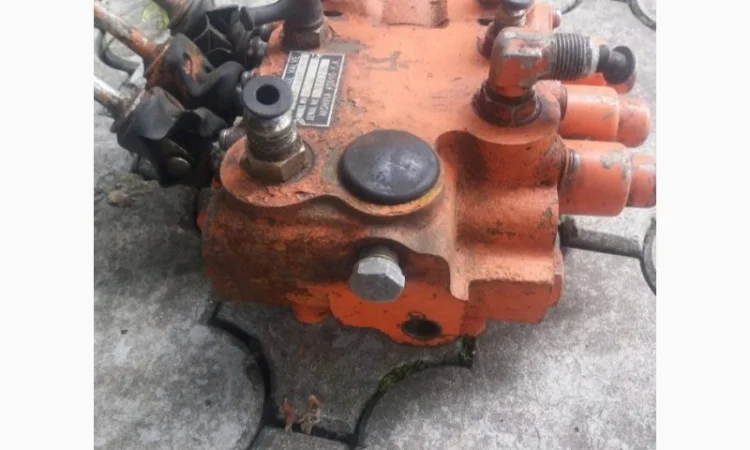 Гидрораспределители к вилочным погрузчикам тоета тсм камацу - фото № 2