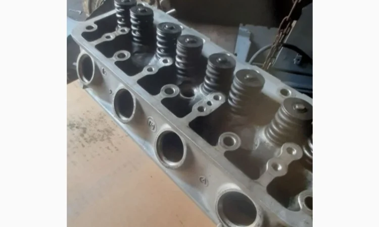 Головка блока двигателя тоета Toyota 5K - фото № 3