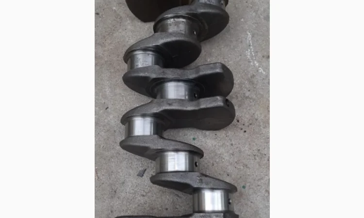 Коленвал двигателя Yanmar 4TNE94 - фото № 1