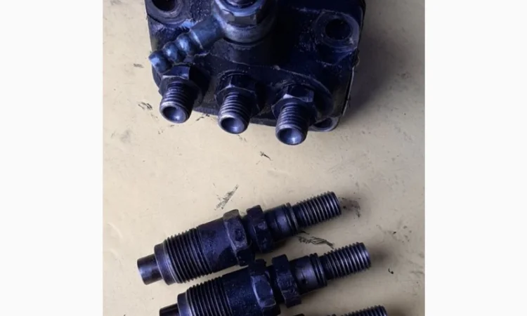 Топливный насос тнвд двигателя Yanmar Tk3.66, TK3.74 - фото № 2