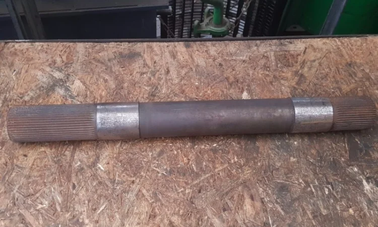 Вал поворотный навески Т-40 - фото № 1