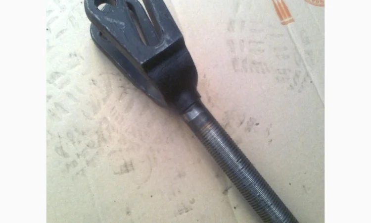 Вилка мтз раскоса регулируемого - фото № 1